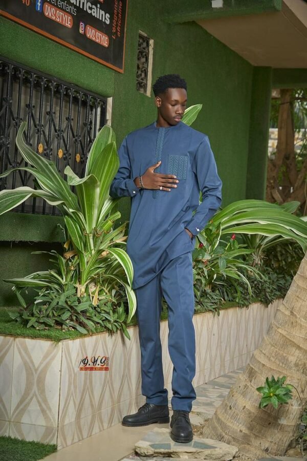Costume africain bleu pétrole